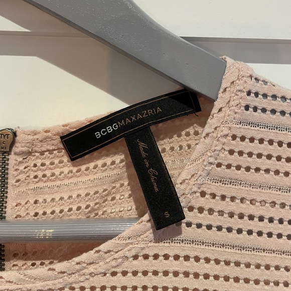 BCBG Pale pink peplum top - Size Small - Picture 2 of 4